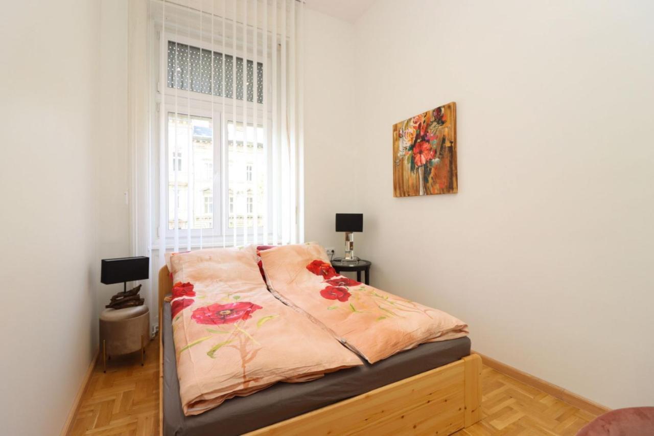 Appartamento Ziti Citi Budapest Esterno foto